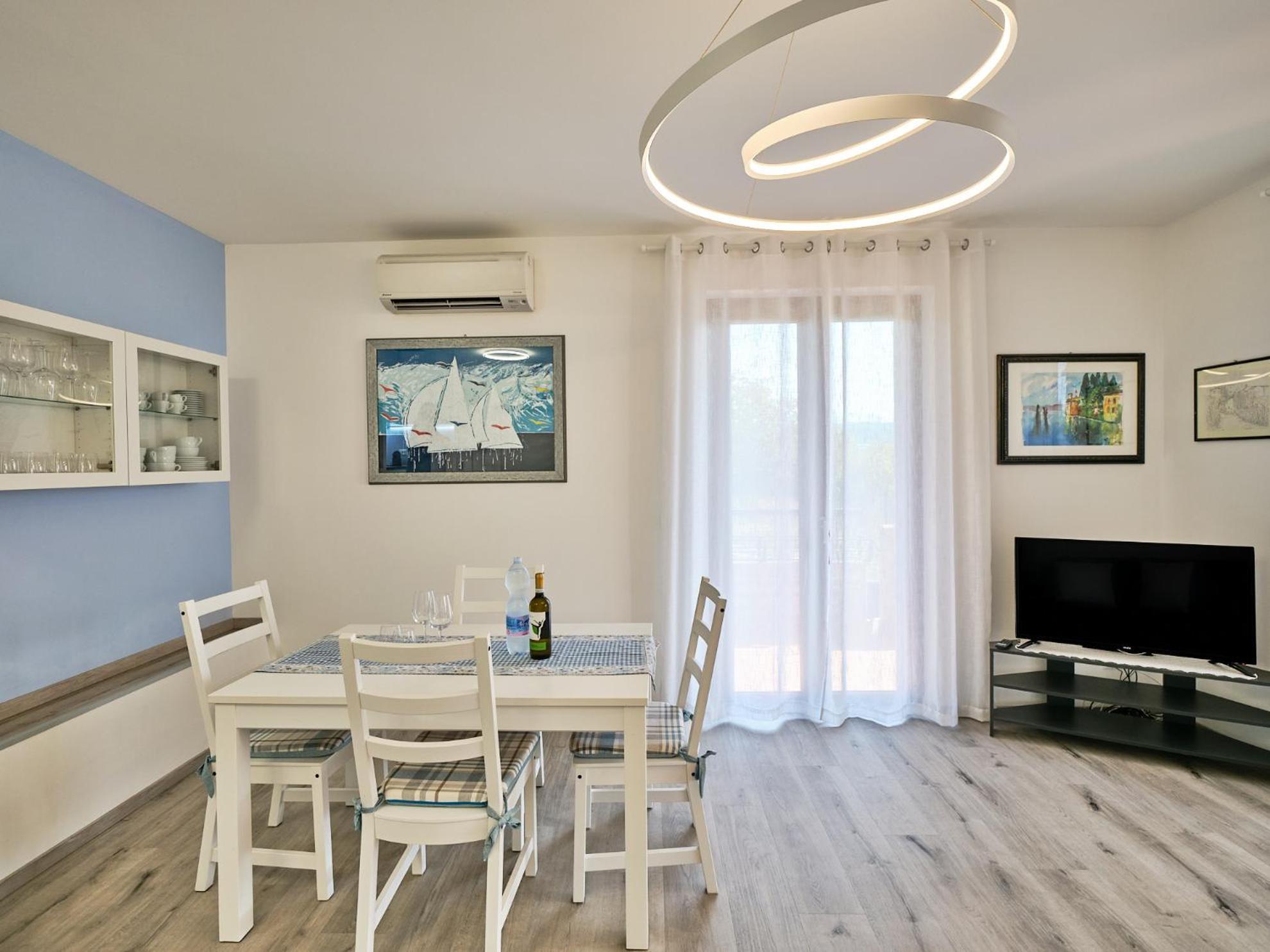 Vela Bianca Home Garda ガルダ エクステリア 写真